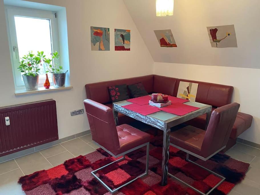 Ferienwohnung In Historischer Villa Mit Gartennutzung Furth im Wald Exteriör bild